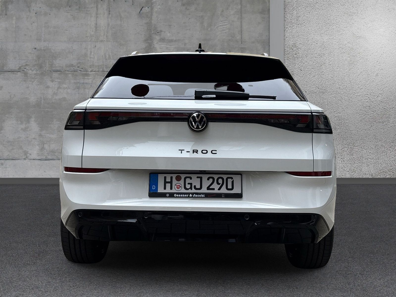 Fahrzeugabbildung Volkswagen T-Roc R-Line 1.5 eTSI DSG App-Connect RFK