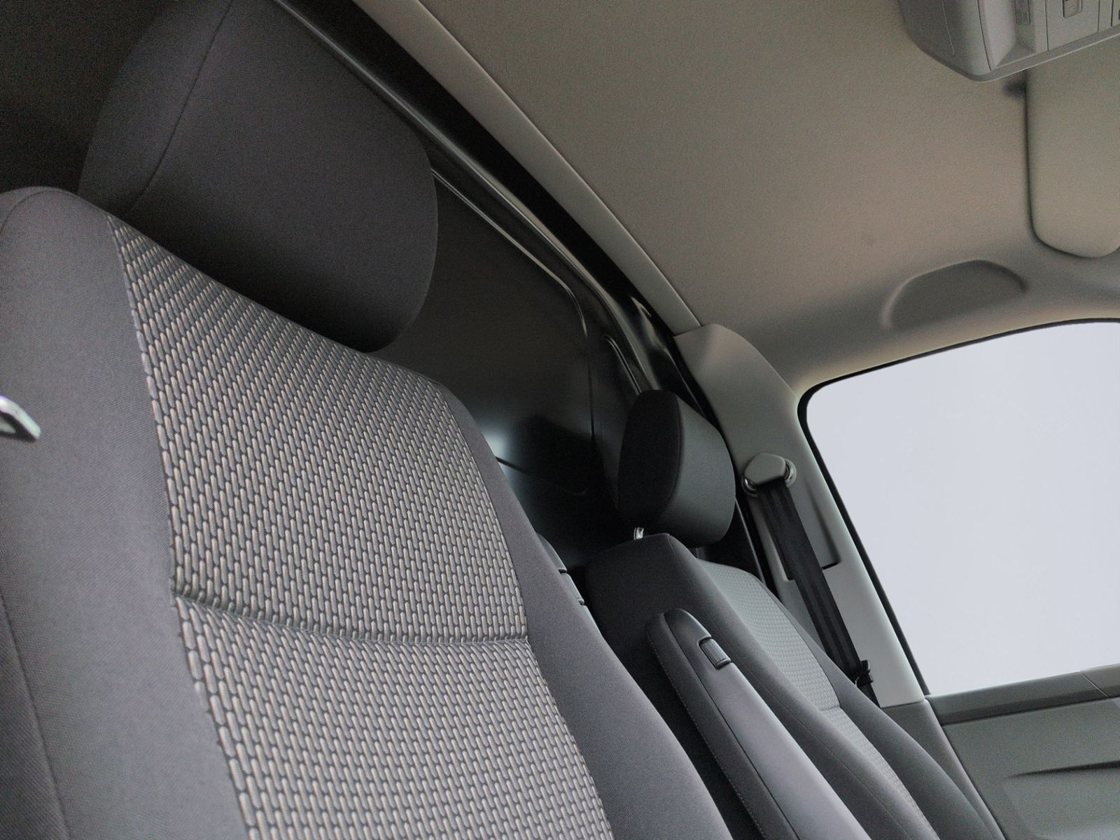 T6.1 Kasten 2.0 TDI DSG LED+NAVI+KAMERA+