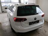Volkswagen Passat Variant DSG Business AHK/Pano/Kamera/ACC - Volkswagen Passat mit Diesel-Antrieb: Weiß, Kombi