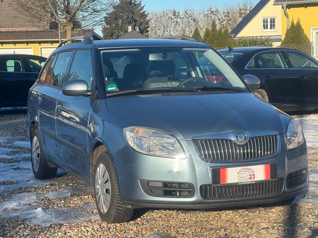 Skoda Fabia Combi Ambiente/Anhänger