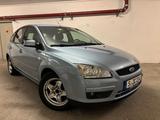 Ford FOCUS LIM. STYLE 2,0L.|AUT.|KLIMA|SHZ| 2 H A N D - Ford Focus aus 2007 mit Benzin-Antrieb: Limousine