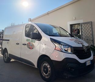 Renault Trafic - 2
