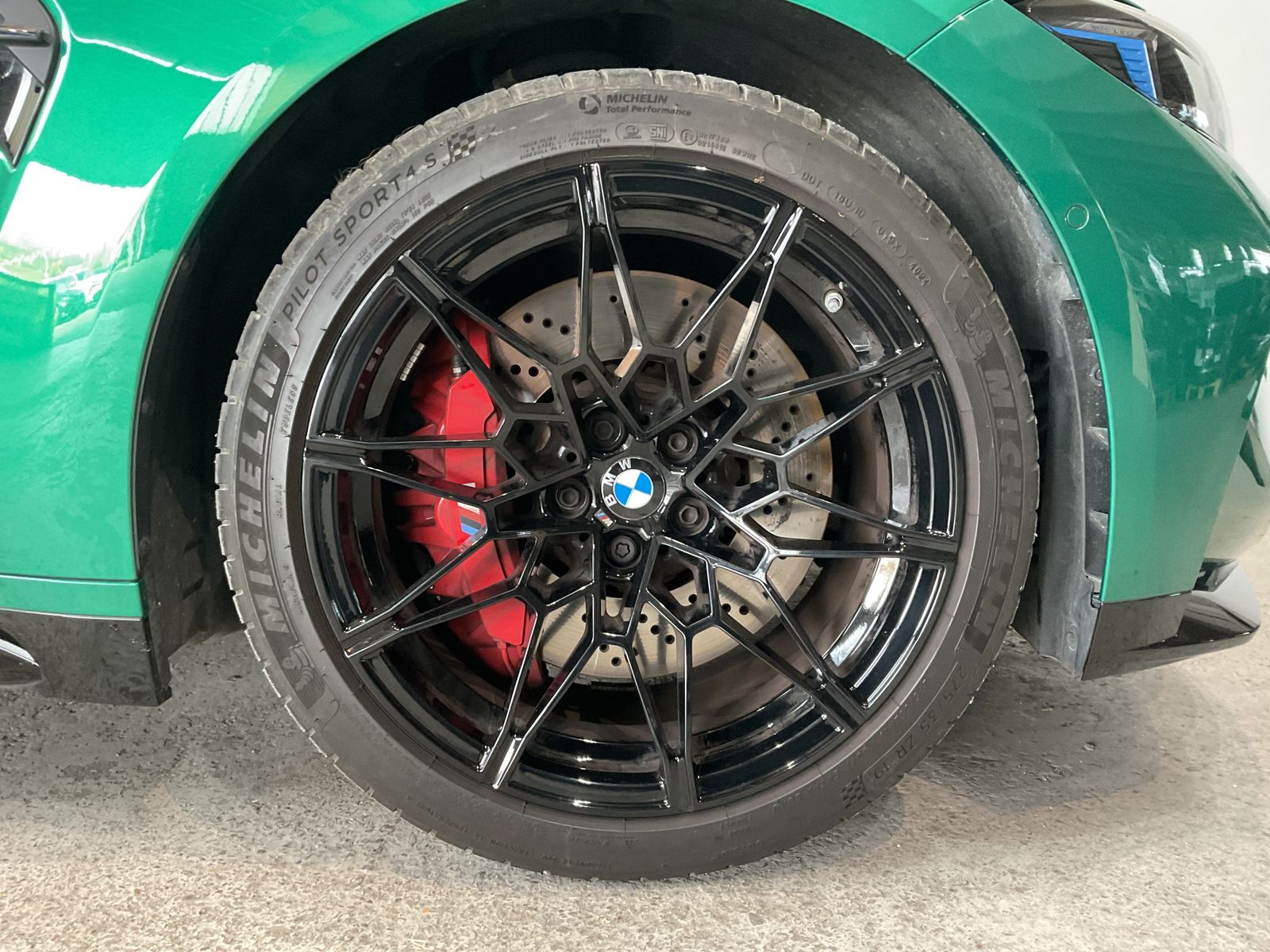 Fahrzeugeinzelansicht 16 Fahrzeugabbildung BMW M3 Competition |Sitzbelüftung |Interieurleisten