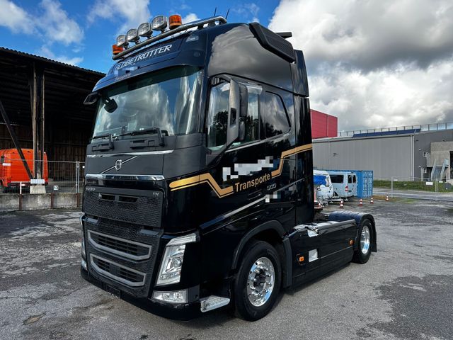 Volvo FH 500 4x2 2 Tanks 