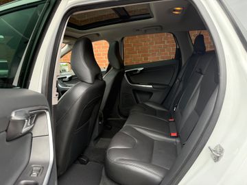 Volvo XC60 - 12