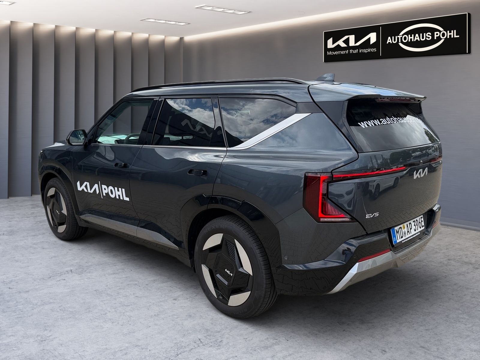 Fahrzeugabbildung Kia EV5 2WD EARTH DRIVE LED
