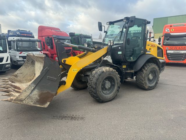 New Holland W 70 C