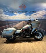 Harley-Davidson CVO Road Glide ST FLTRXSTSE sofort verfügbar - HARLEY-DAVIDSON CVO ROAD GLIDE ST FLTRXSTSE