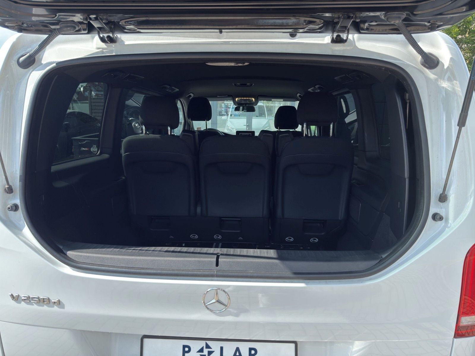 Fahrzeugabbildung Mercedes-Benz V 250*Kamera*3-Zonen*LED*Spurhalteass*Tempo*SHZ*