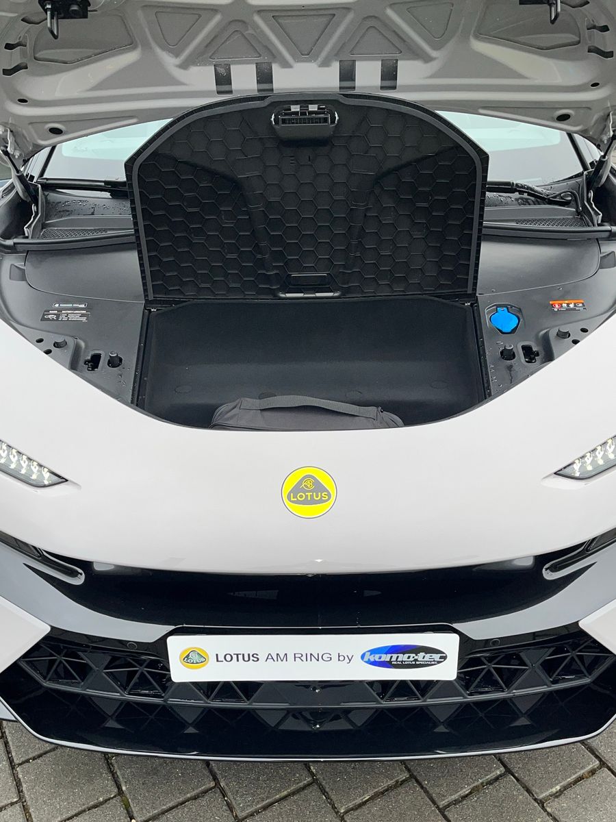 Lotus Eletre - Bild 23