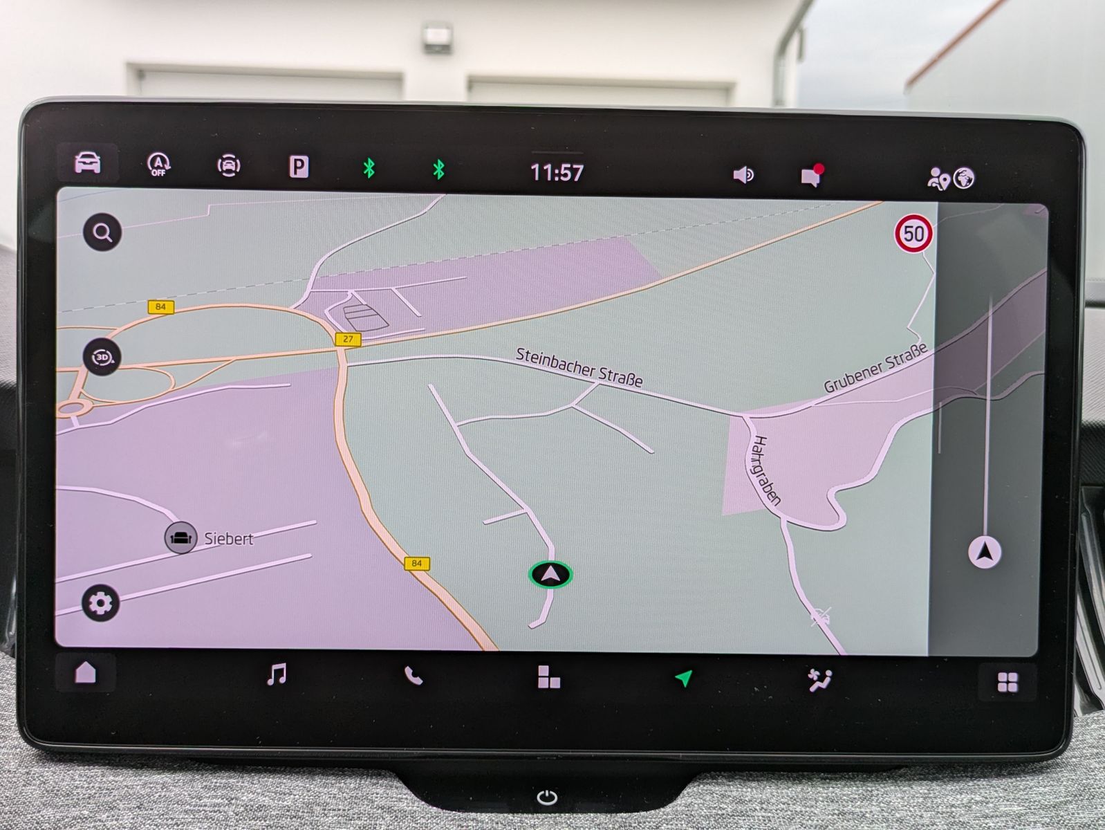 Fahrzeugabbildung SKODA Superb 2.0 TDI 4x4 Selection MATRIX*AHK*5J GAR.