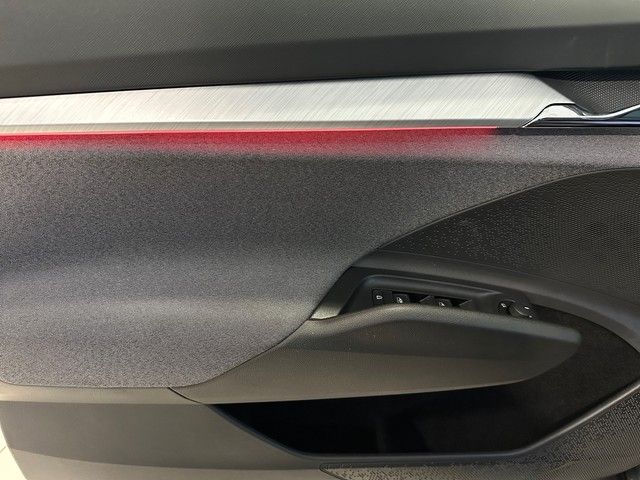Fahrzeugabbildung SKODA Enyaq 85 Loft +ACC+RFK+LKH+NAVI+SHZ