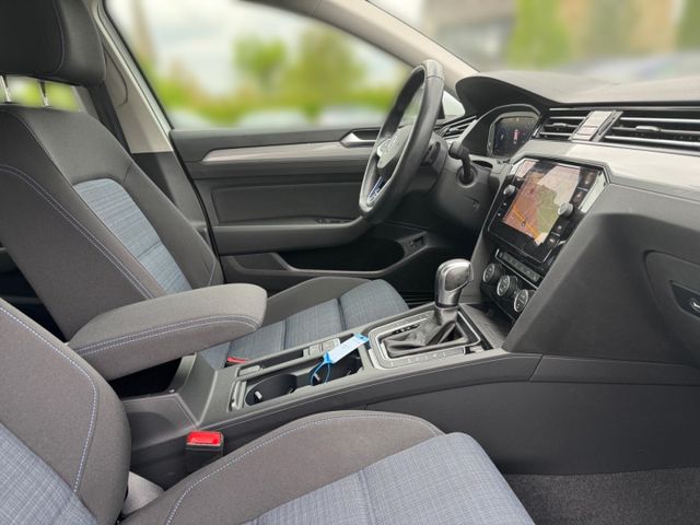 Passat Variant GTE 1.4 TSI DSG LED Navi Climatro