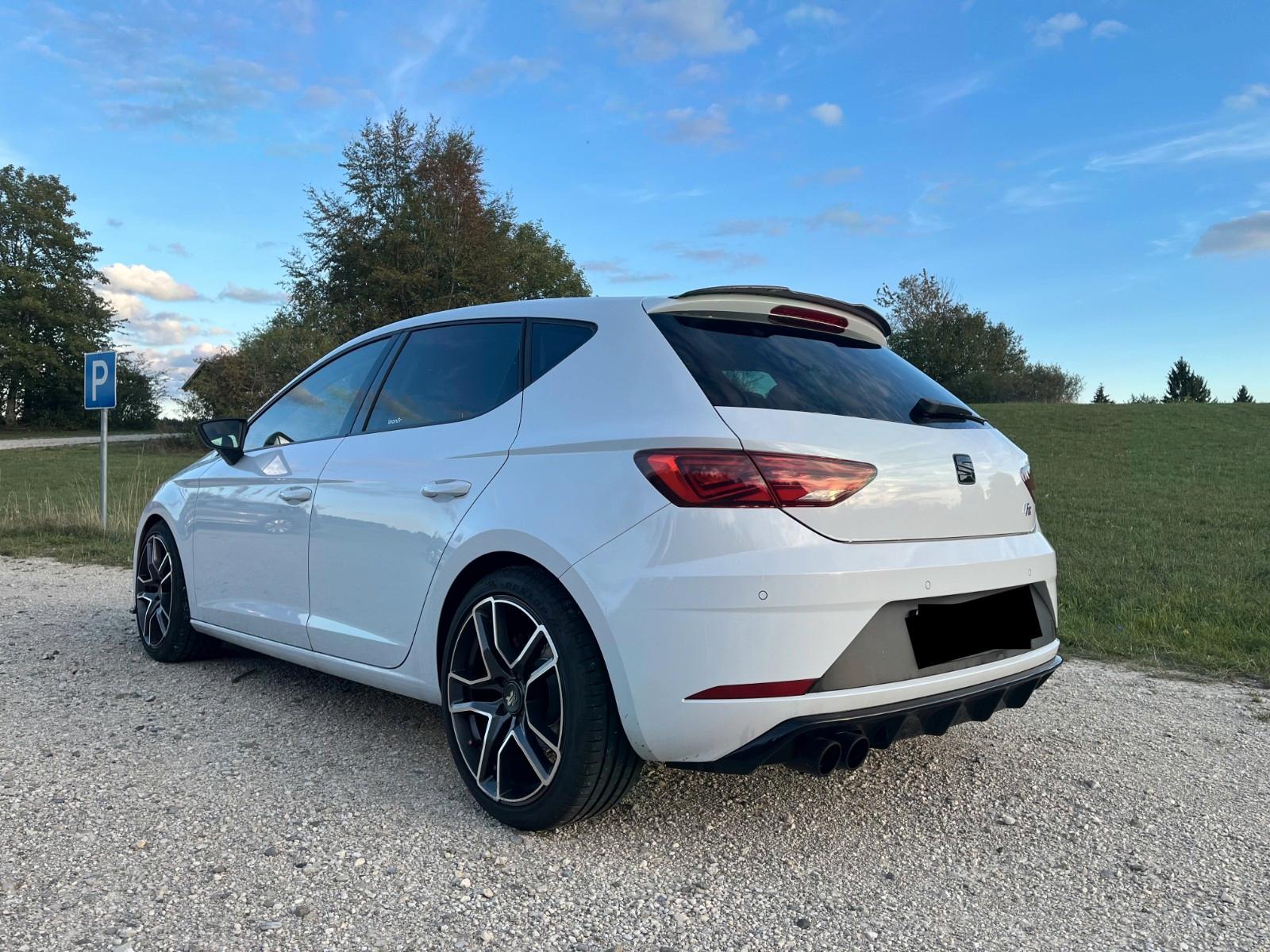 Seat Leon FR Sport Tuning Soundsystem Carplay PDC