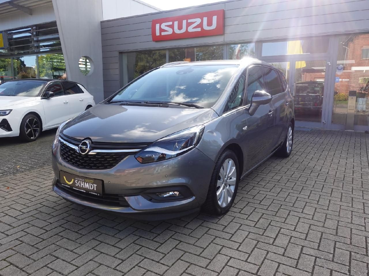 Fahrzeugabbildung Opel Zafira C 1,6 Innovation Automatik