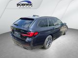 BMW 530 e Touring M Sport Pro Soft-Close Head Up Las - BMW 530: Leder