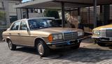 Mercedes-Benz 240 - Mercedes-Benz aus 1984 mit Diesel-Antrieb