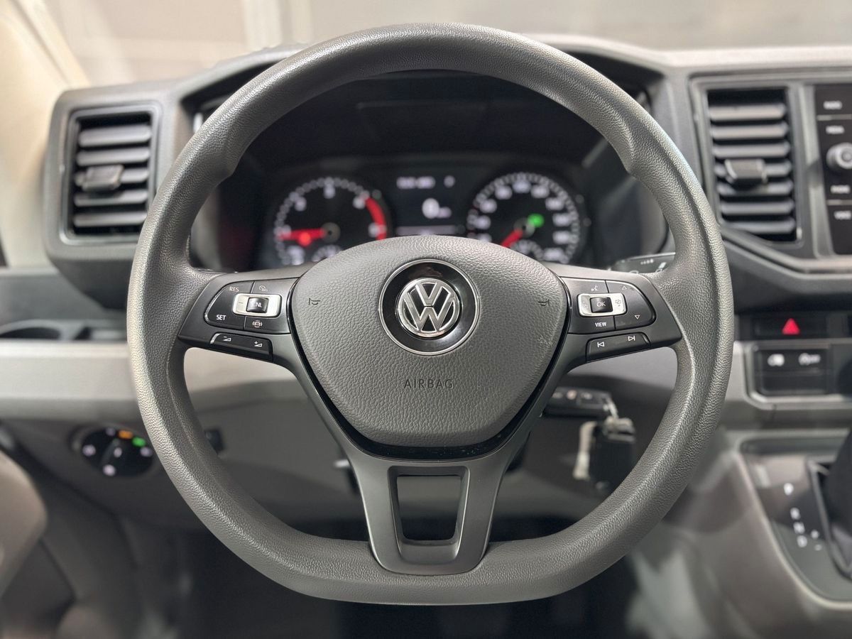 Fahrzeugabbildung Volkswagen CrafterKasten 30 mittel #AHK#Klima#Kamera#St.Hz