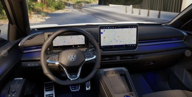 T-Roc R-Line eTSI DSG AHK Matrix 8-fach-bereift 