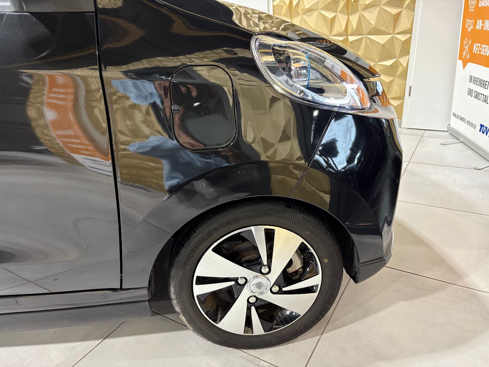 Fahrzeugabbildung Elaris PIO/KAMERA/APPLE/KLIMA/2-SITZ/AUTOMATIK