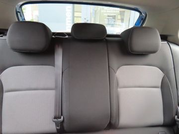 Fotografie 8 des Skoda Fabia Ambition 1.0 MPi Bluetooth SmartLink Touch