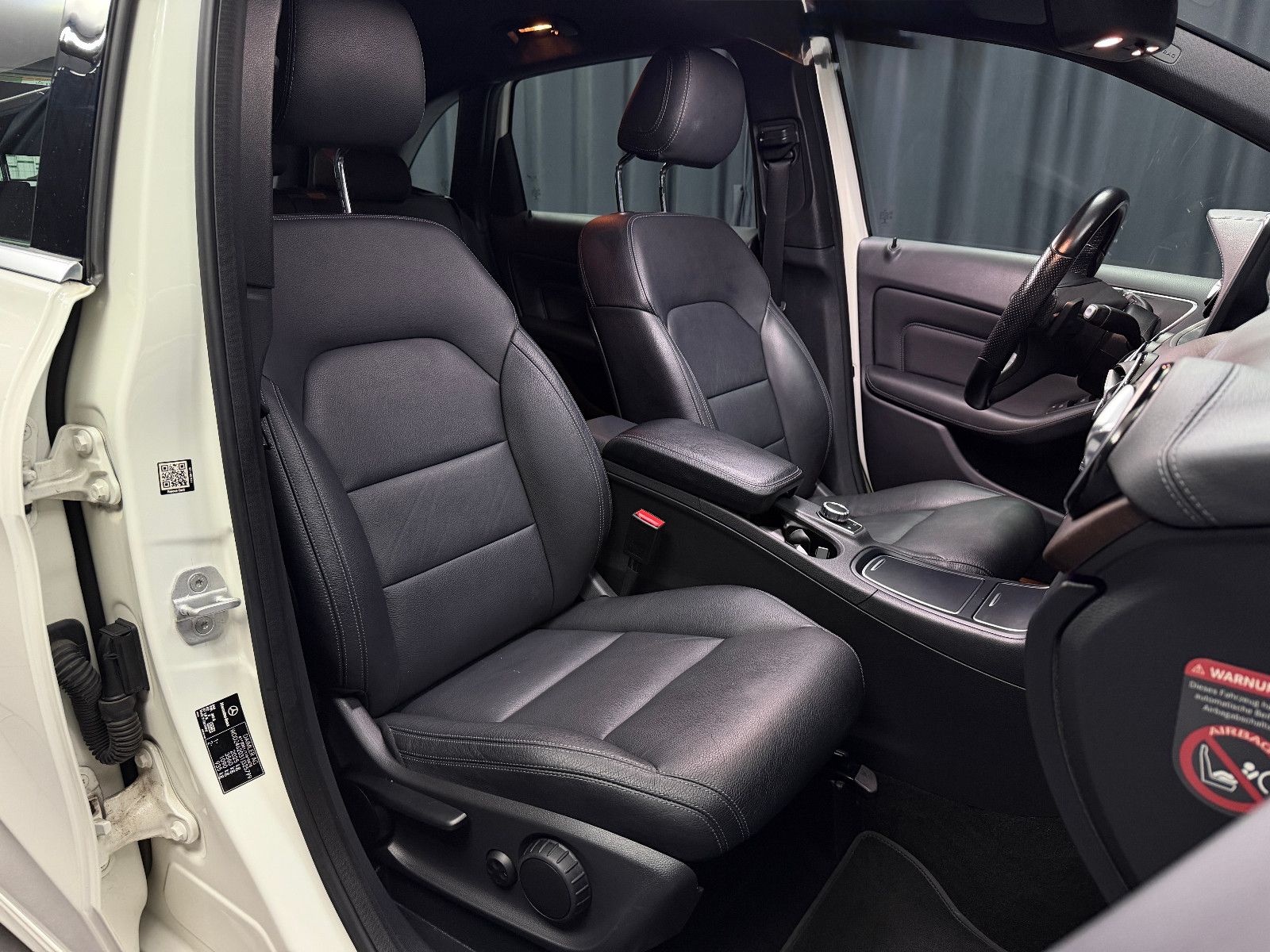 Fahrzeugabbildung Mercedes-Benz B 220 CDI |AUTOMATIK|NAVI|RF-CAM|LEDER