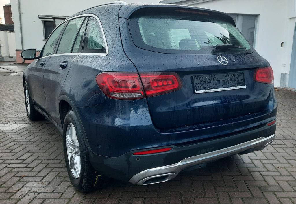 Mercedes-Benz GLC 220