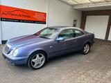 Mercedes-Benz CLK Coupe V6 320 Benzin AHK
