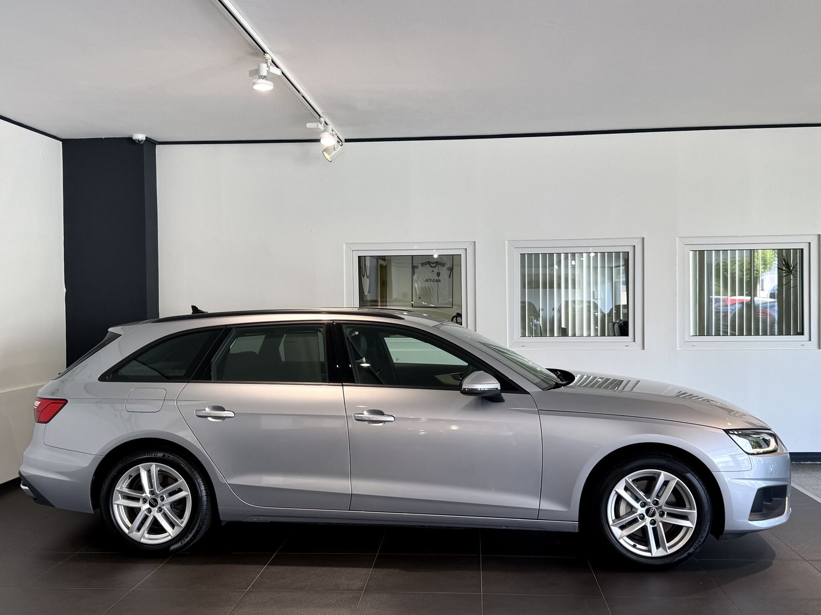 Audi A4 40 TDI S-Line HD foto 5
