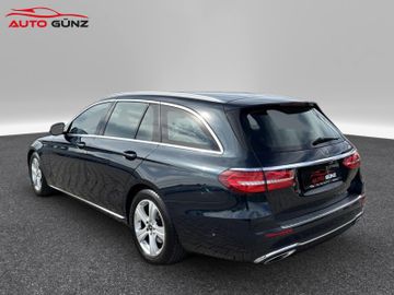 Mercedes E 200 - 5