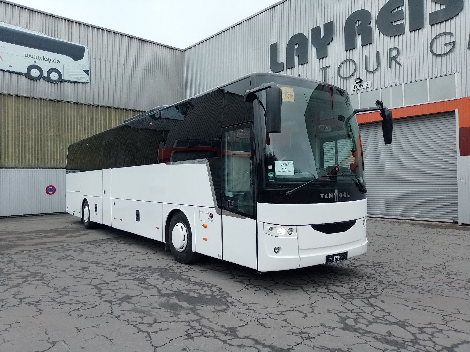 VANHOOL  2019 - Image 0 of 50