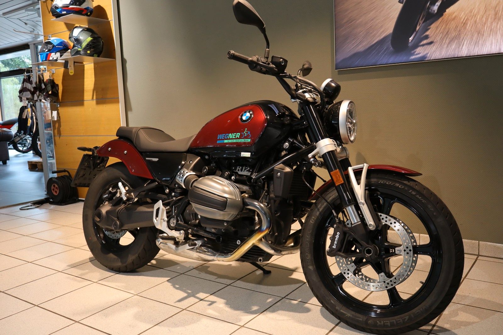 Fahrzeugabbildung BMW R 12