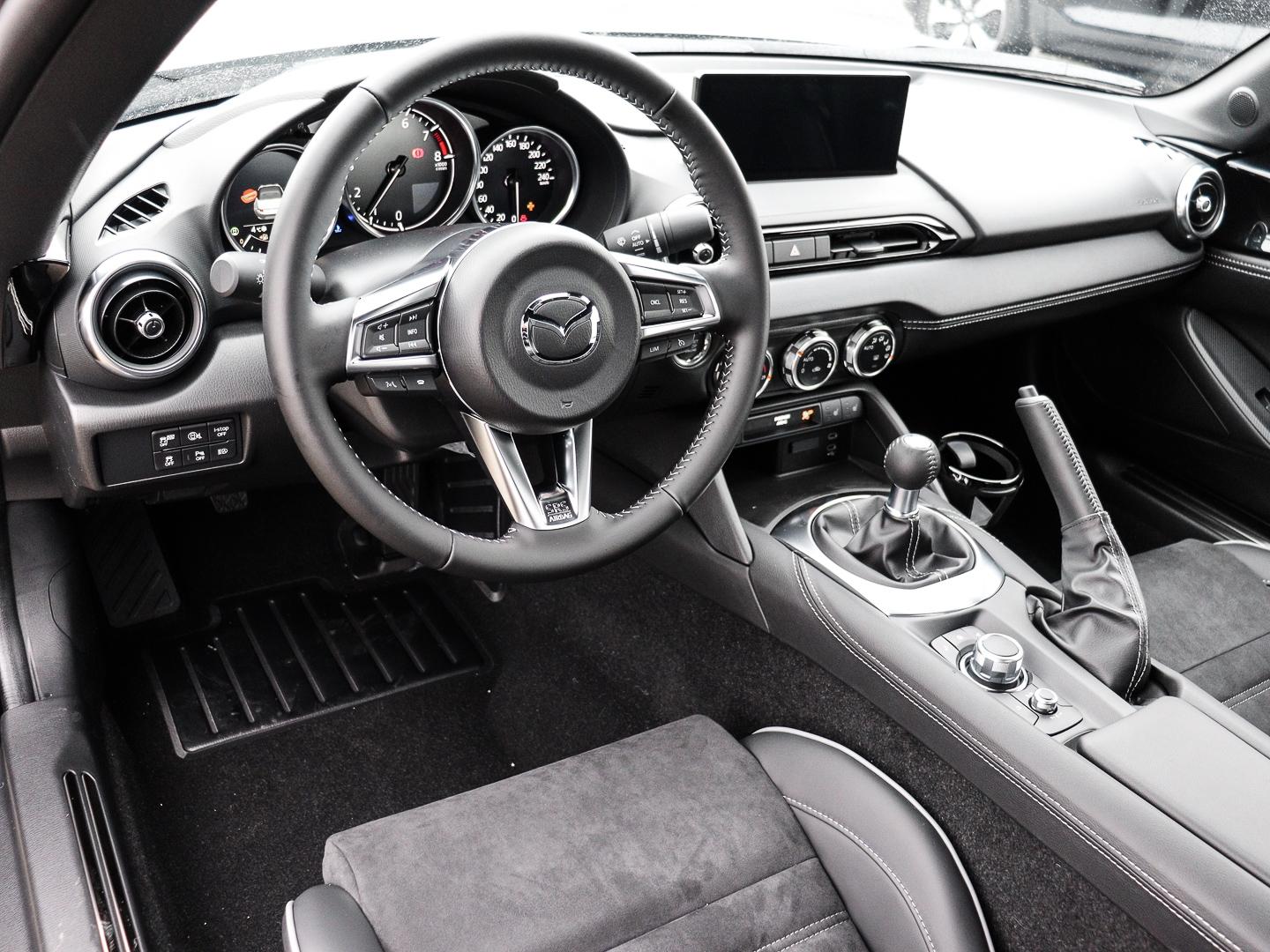 Mazda MX-5 2024 1.5L SKYACTIV-G 132 6MT RWD Homura EU6