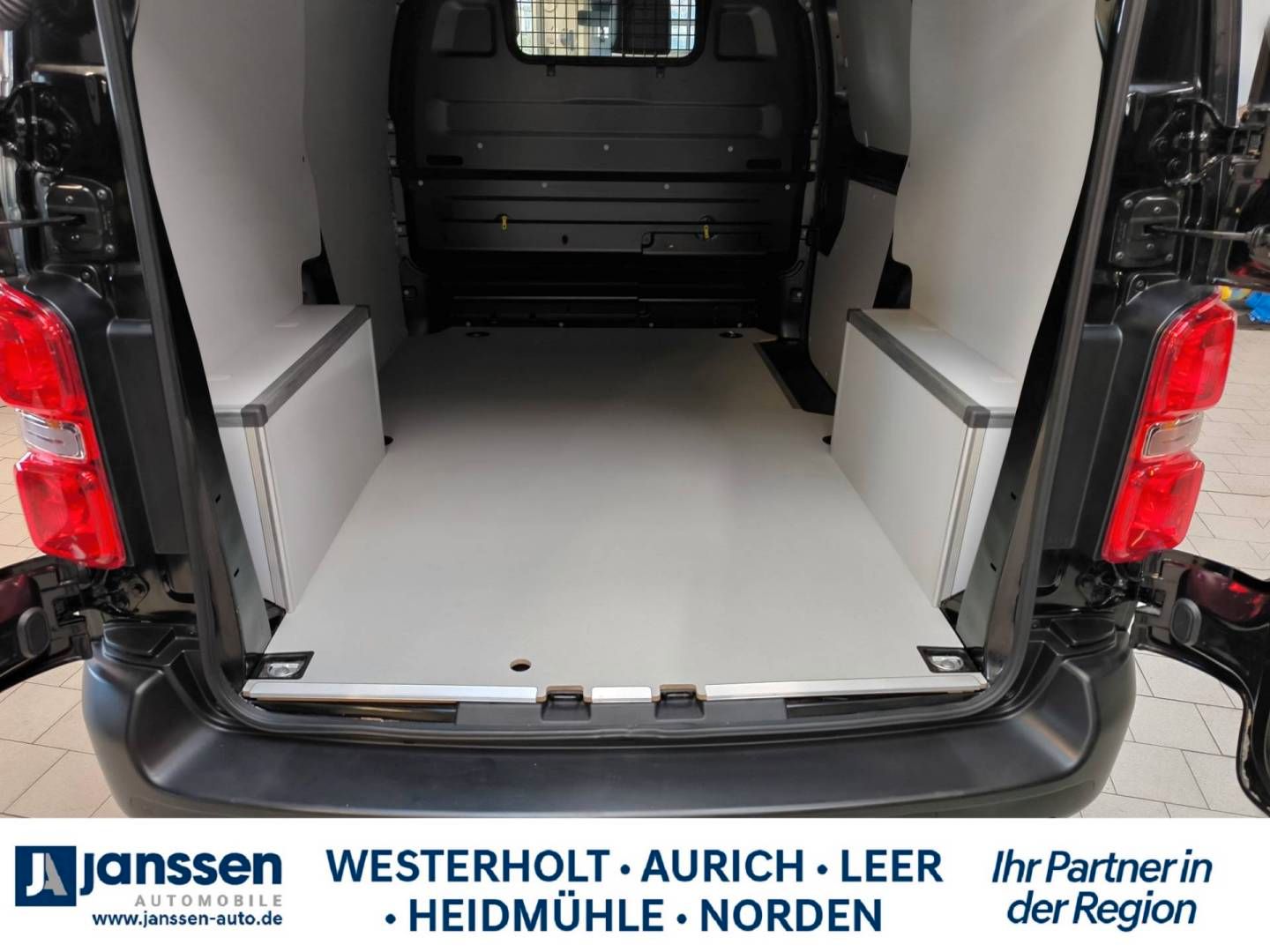 Fahrzeugabbildung Citroën Jumpy M BlueHDi 120 Club