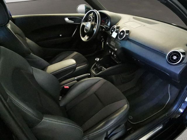 Audi A1 S line Sportpaket Xenon SHZ HU-Neu