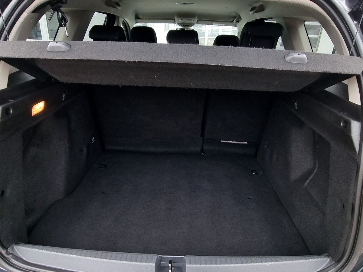 Fahrzeugabbildung Dacia Duster Prestige SCe 115 LPG