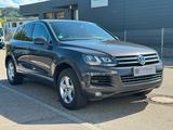 Volkswagen Touareg V6 TDI BMT | 1.Hand | Leder | AHK | Navi - Volkswagen Touareg aus 2011: V6 TDI