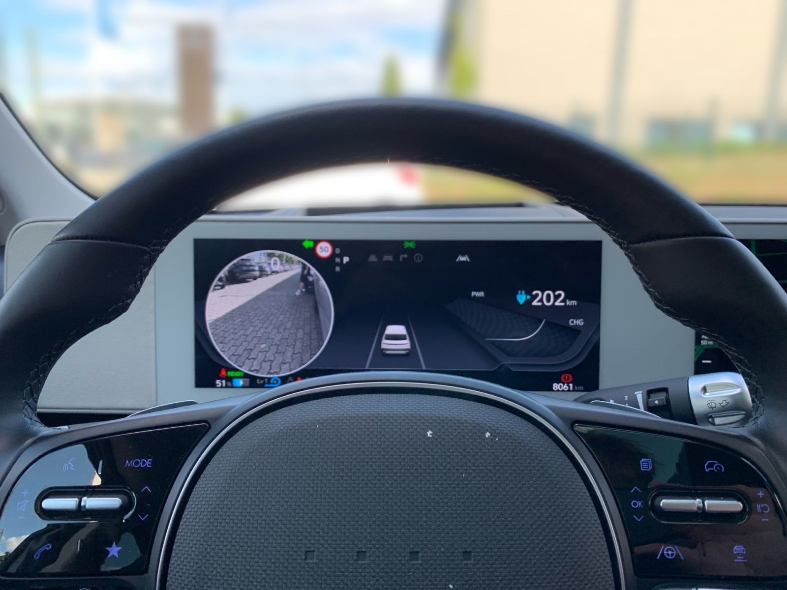 Fahrzeugabbildung Hyundai IONIQ 5 Uniq 77,4 kWh 4WD Assi 20Zoll Pano