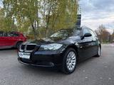 BMW 320 Baureihe 3Touring 320d*PANORAMA*NAVI*ALU*PDC - BMW 320 aus 2006: Kombi, 320d