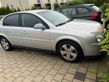 Opel Vectra 2.2 - Automatik, TÜV-Neu, gepflegt - Opel Vectra Gebrauchtwagen in München