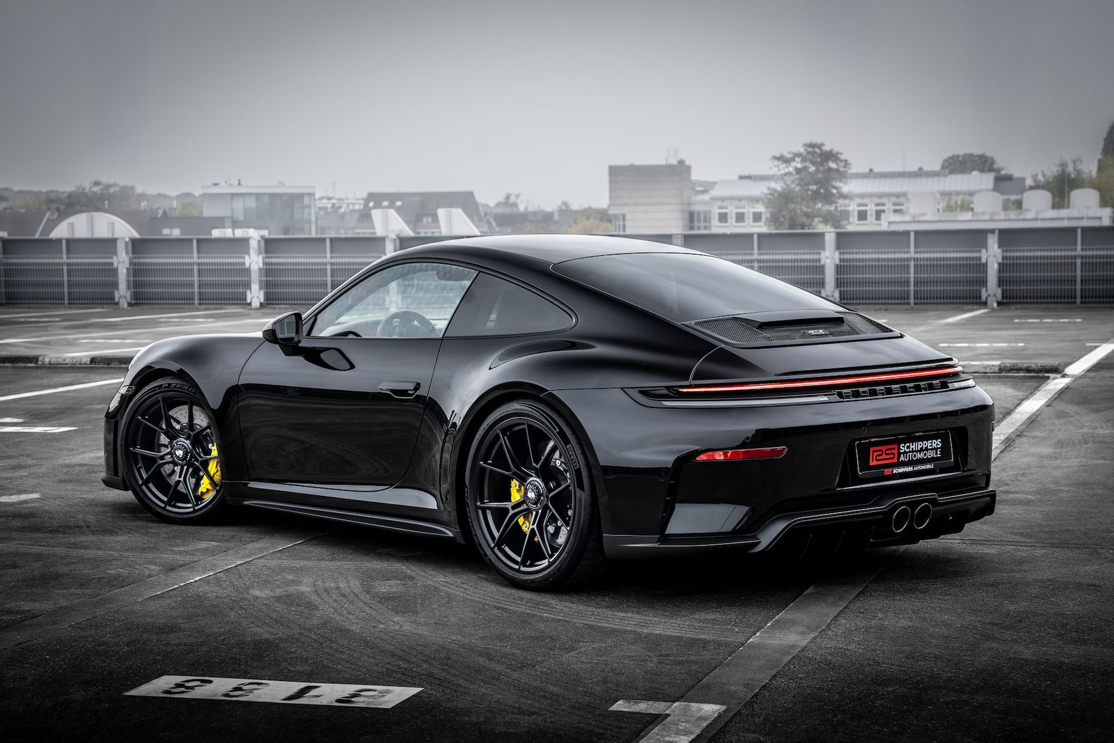 Fahrzeugabbildung Porsche 911 992 .2 GT3 Touring PCCB|CARBON|LIFT|PPF