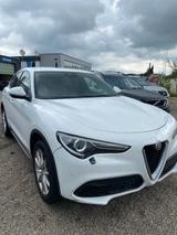 Alfa Romeo Stelvio 2.0 Turbo 16V - Alfa Romeo Stelvio aus 2018