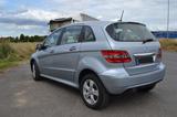 Mercedes-Benz B 180 NGT BlueEFFICIENCY - - Mercedes-Benz B-Class mit CNG-Antrieb