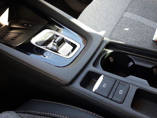 Fahrzeugabbildung Skoda Octavia Combi Selection 2.0TDI DSG PANO Leder