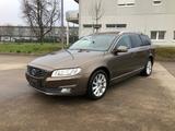 Volvo V70 Kombi D4 Summum Navi Led Leder TOP!!! - gebrauchte Volvo V70 aus dem Jahr 2015