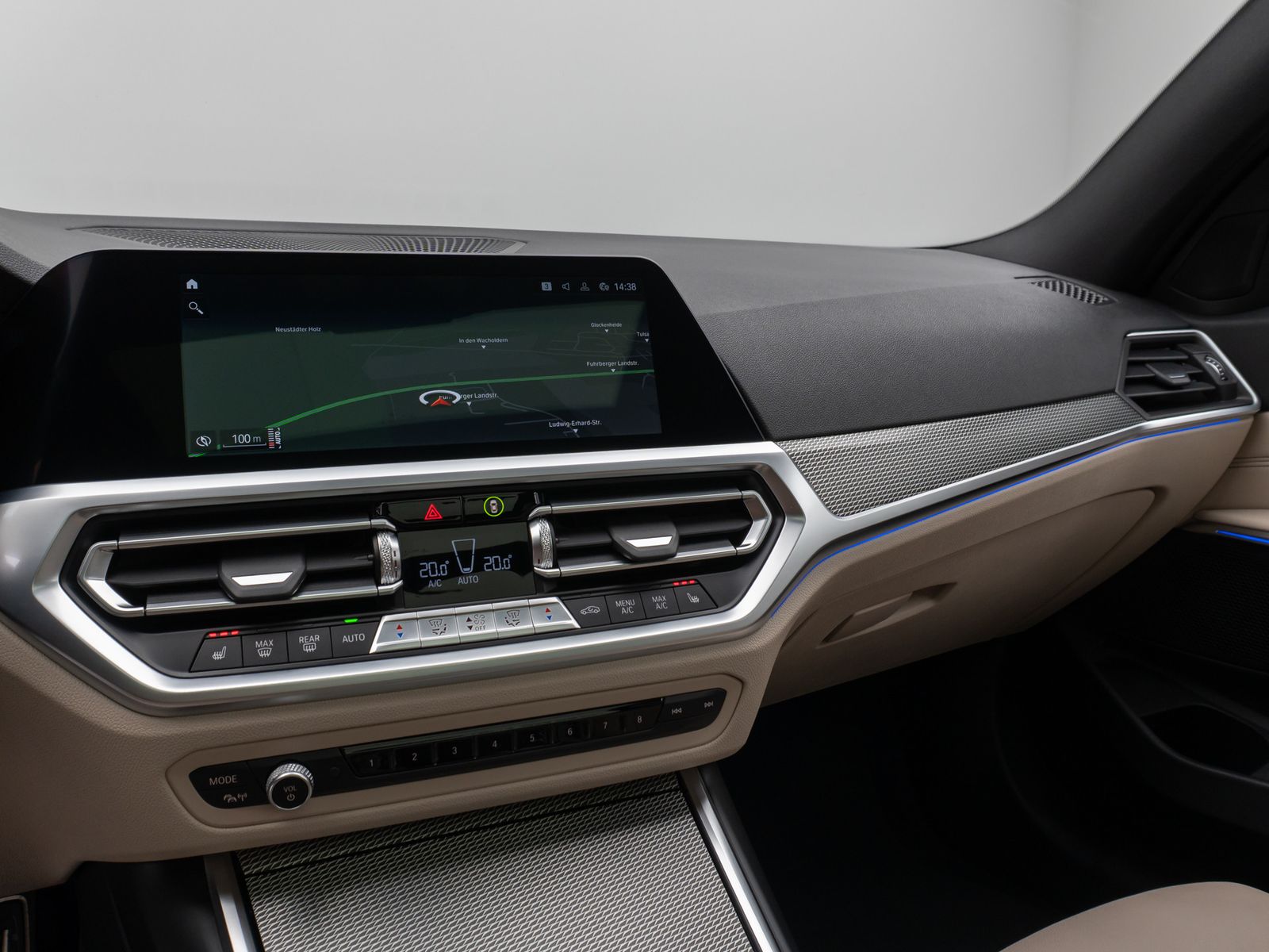 Fahrzeugabbildung BMW 320d M Sport Panorama Laser Kamera HUD DAB HiFi