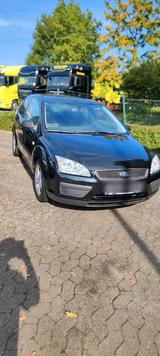 Ford Focus 1.6l Benzin - Ford Focus aus 2006: 1.6