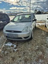 Ford Fiesta 1.3 51 kW - Perfektes Anfänger/Winterauto - Ford Fiesta aus 2005: 1.3