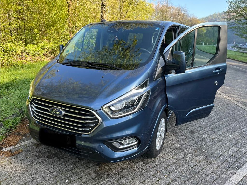Image of Ford Tourneo Custom