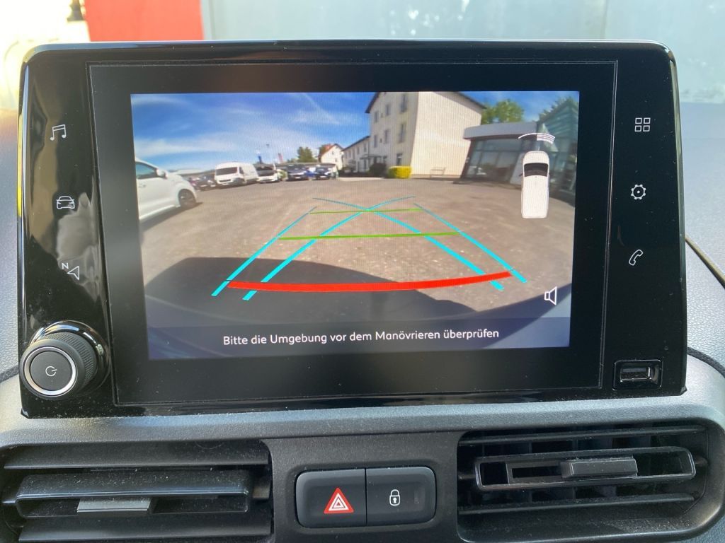 Fahrzeugabbildung Citroën Berlingo 1.5 BlueHDi 130 M S&S Club